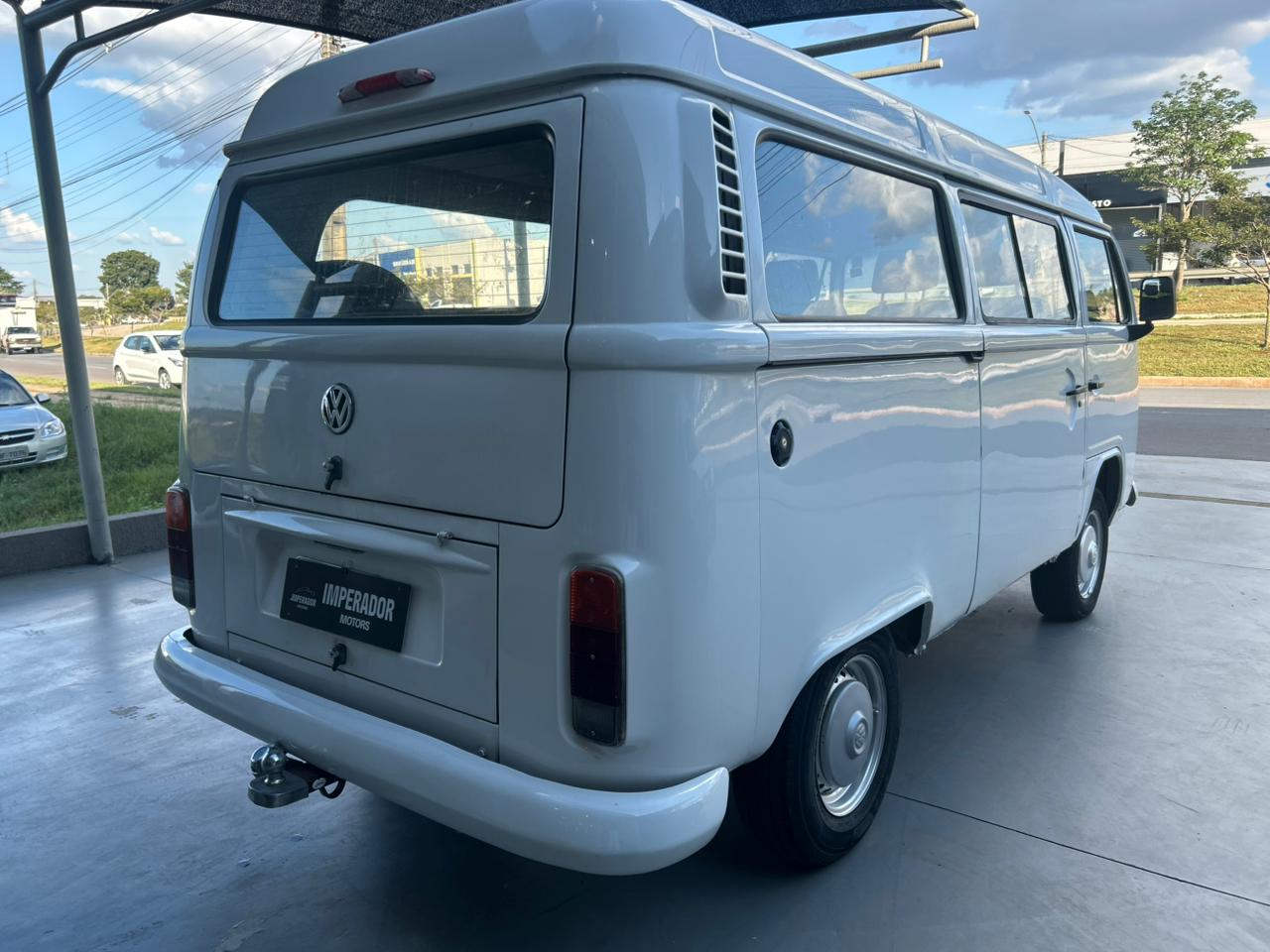 Volkswagen Kombi Furgao 1.4 2014/14