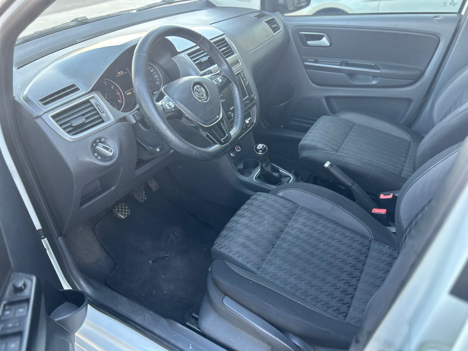 Volkswagen Fox 1.6 MSI Comfortline 2018/18