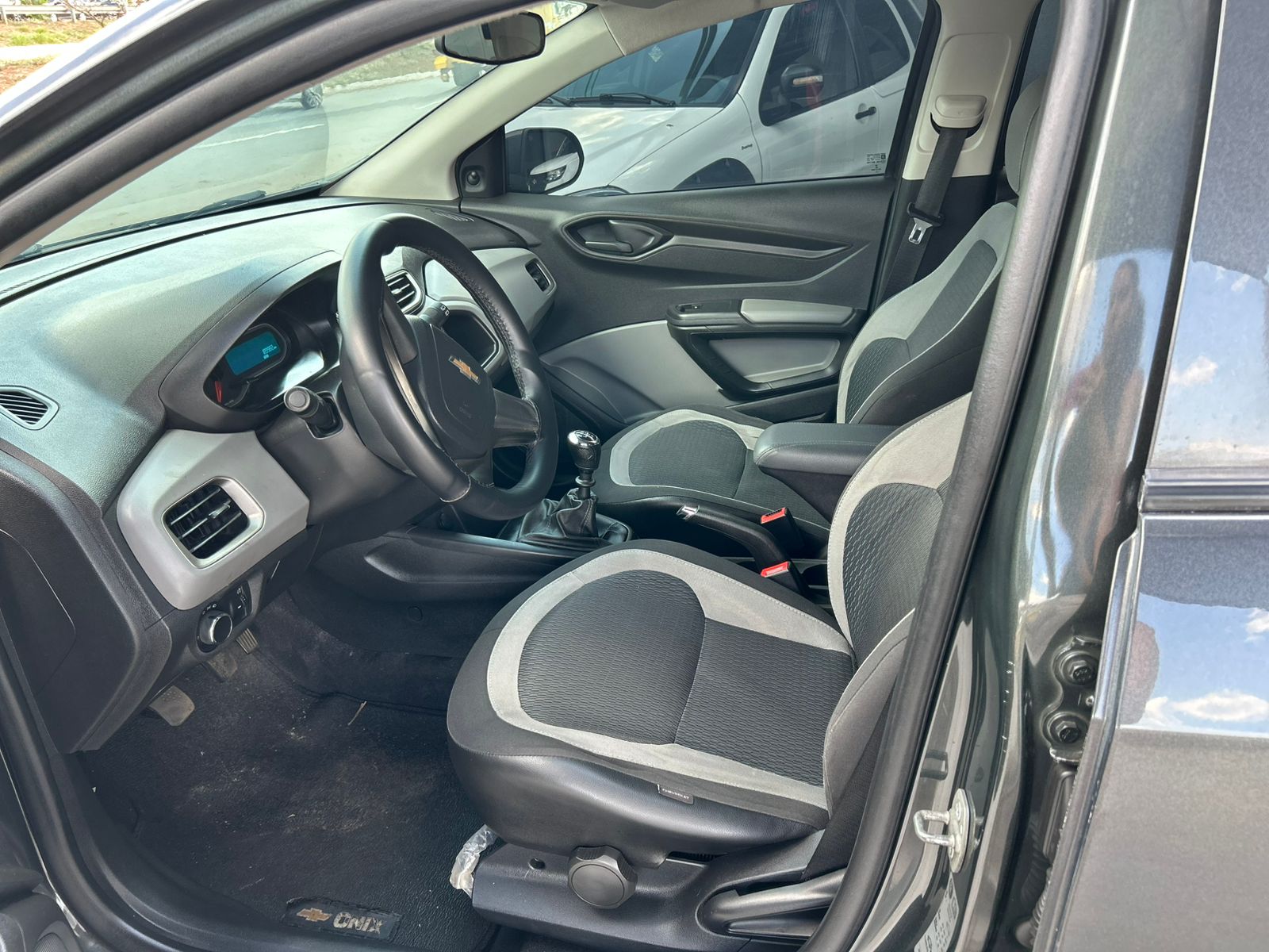 Chevrolet Onix 1.0 LT SPE/4 2016/16