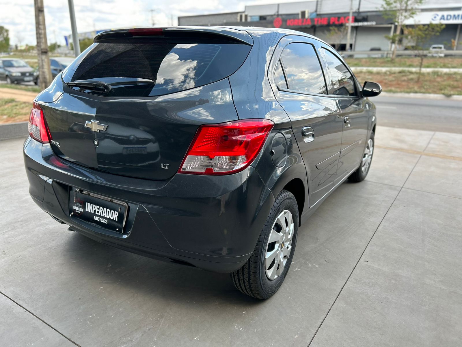 Chevrolet Onix 1.0 LT SPE/4 2016/16