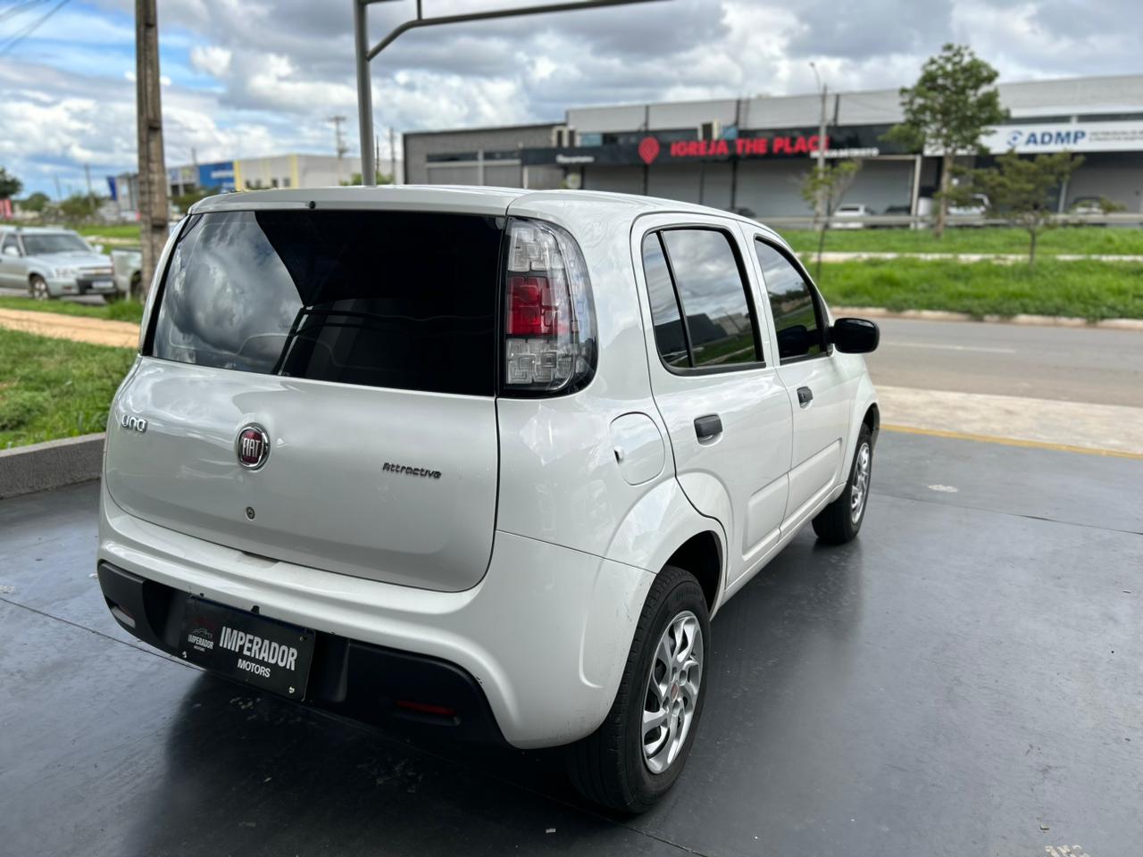 Fiat Uno Attractive 1.0 2020/20